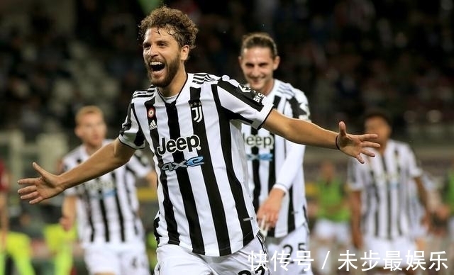 敦球迷比以 敦球迷比以